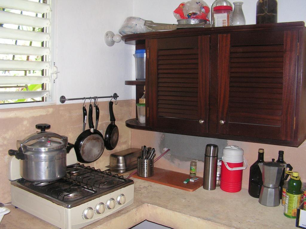 Conrado'S Guesthouse B&B Las Avispas Zimmer foto